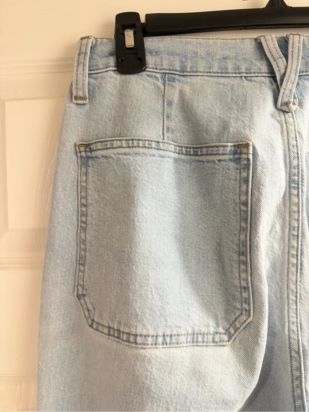 J.Crew Slim Wide Leg Jeans – Size 28 – Light Wash